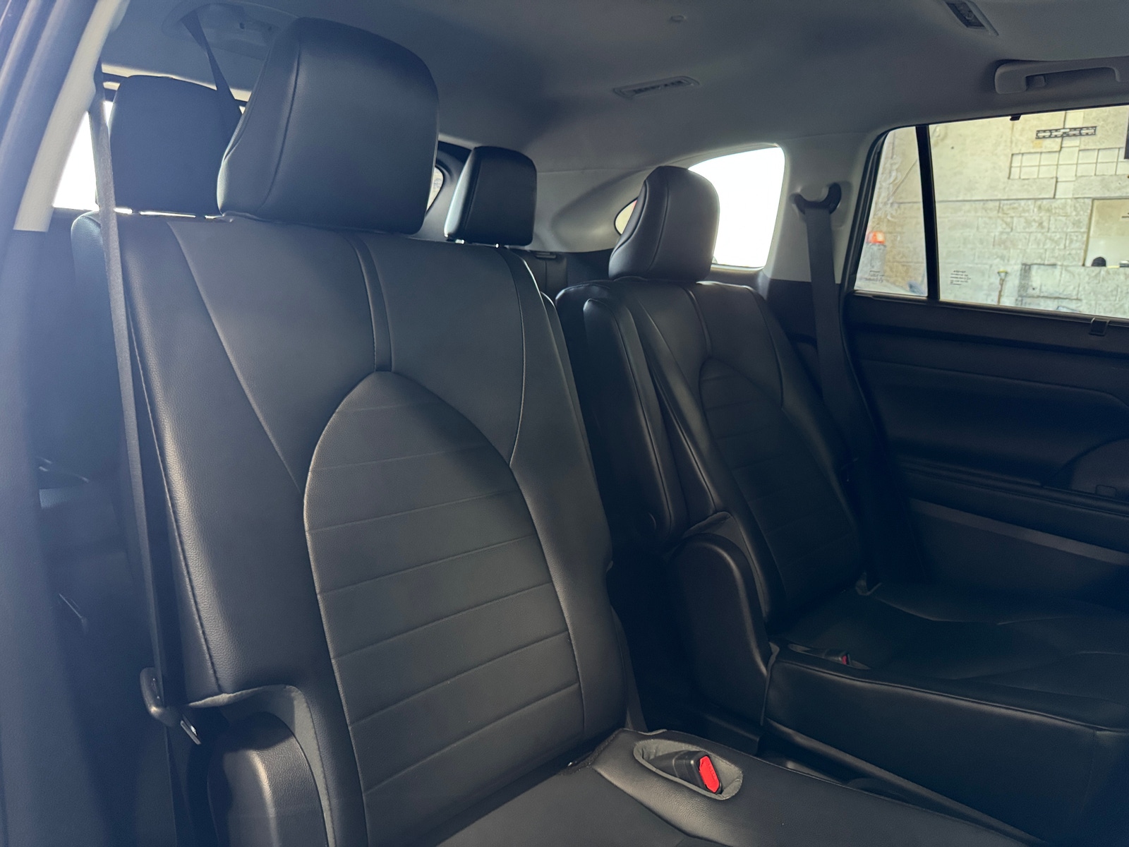 Thumbnail: 2021 Toyota Highlander - 5