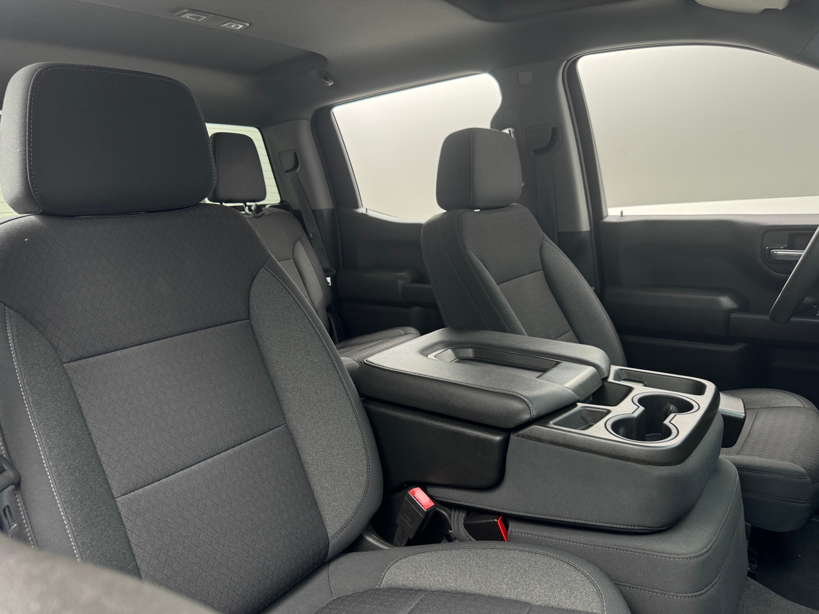 Thumbnail: 2022 Chevrolet Silverado 1500 - 2
