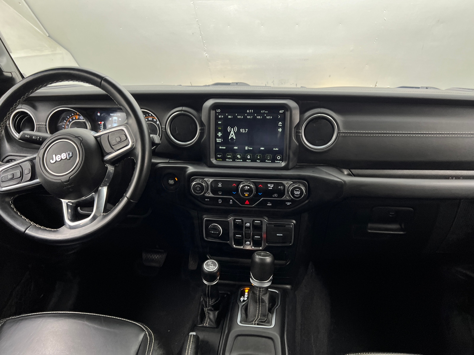 Thumbnail: 2021 Jeep Gladiator - 2