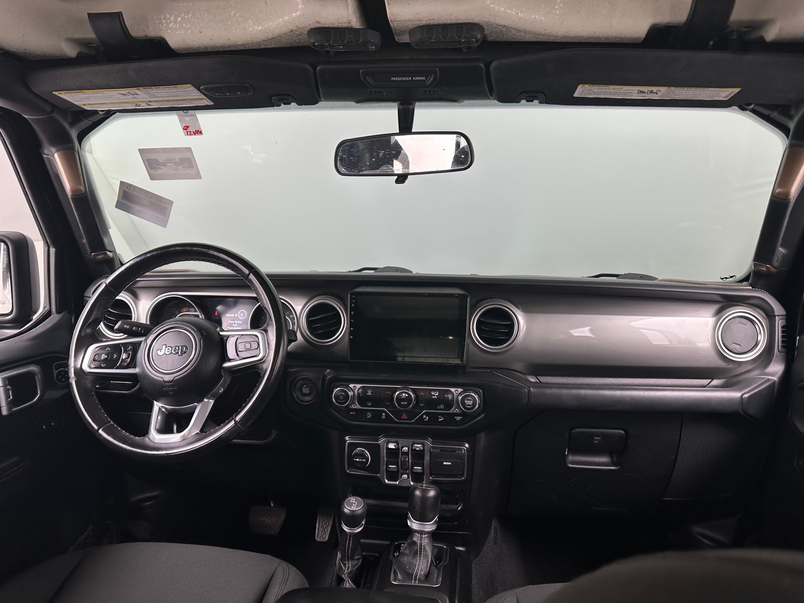 Thumbnail: 2019 Jeep Wrangler - 3