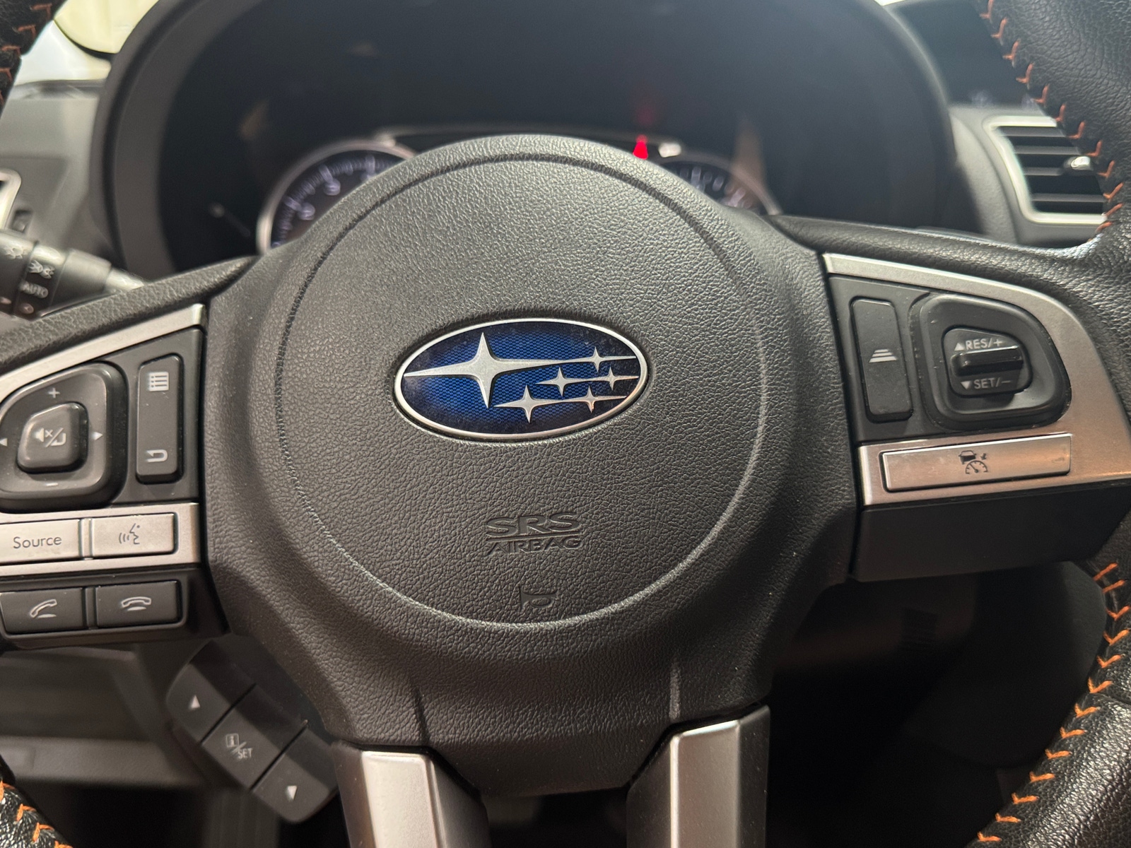 Thumbnail: 2017 Subaru Crosstrek - 4