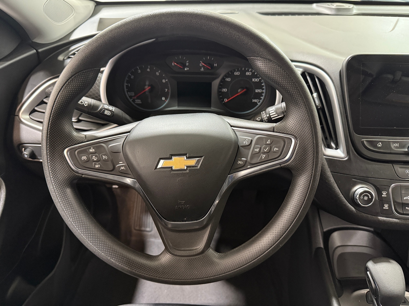 Thumbnail: 2023 Chevrolet Malibu - 5