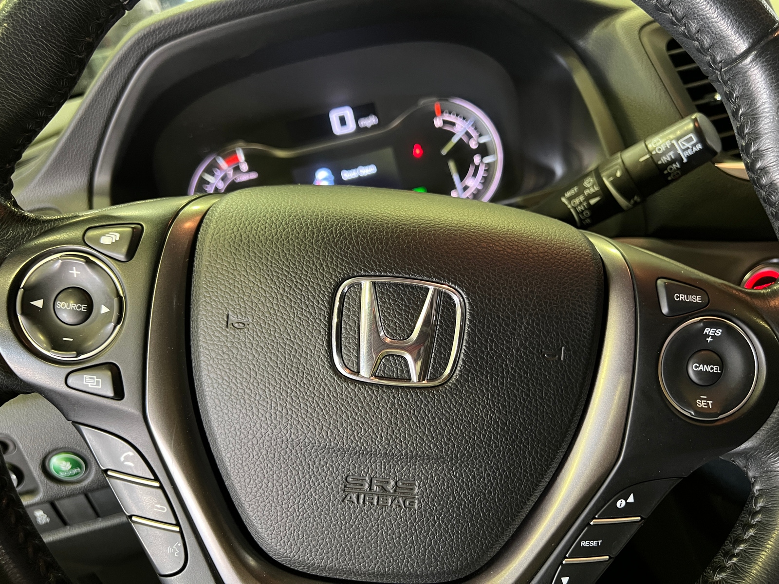 Thumbnail: 2016 Honda Pilot - 4