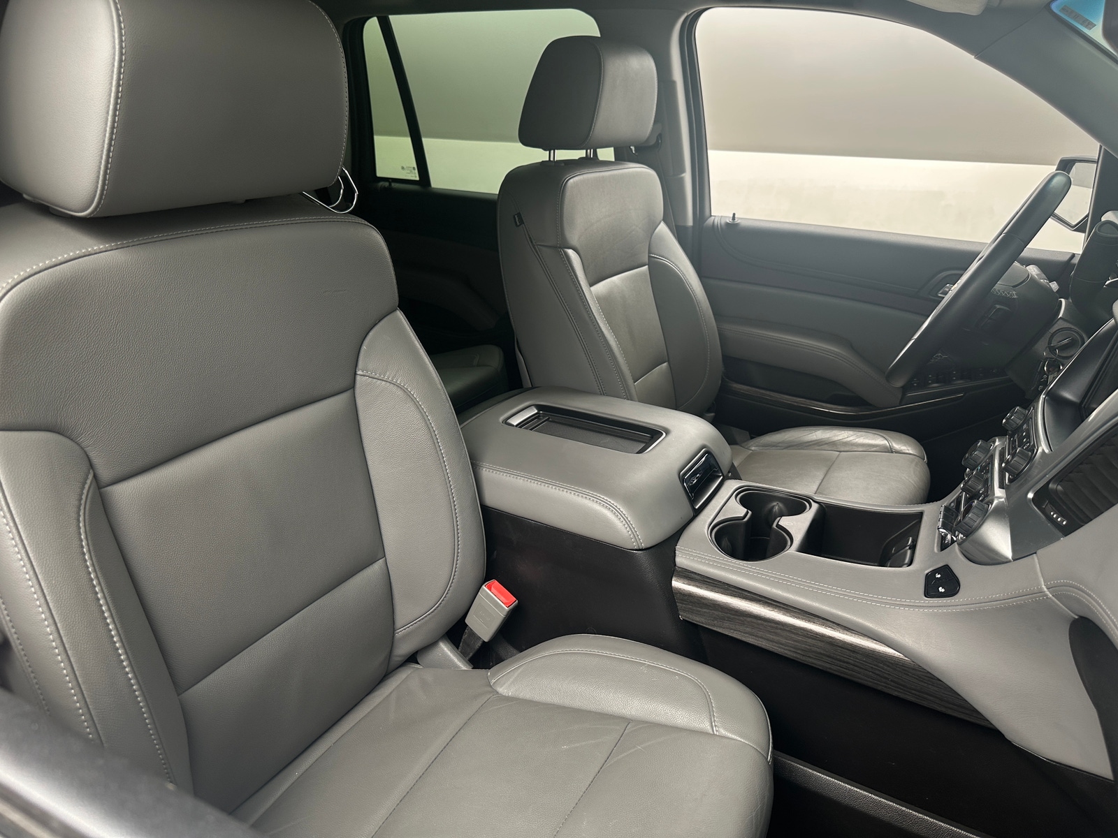Thumbnail: 2015 Chevrolet Tahoe - 2