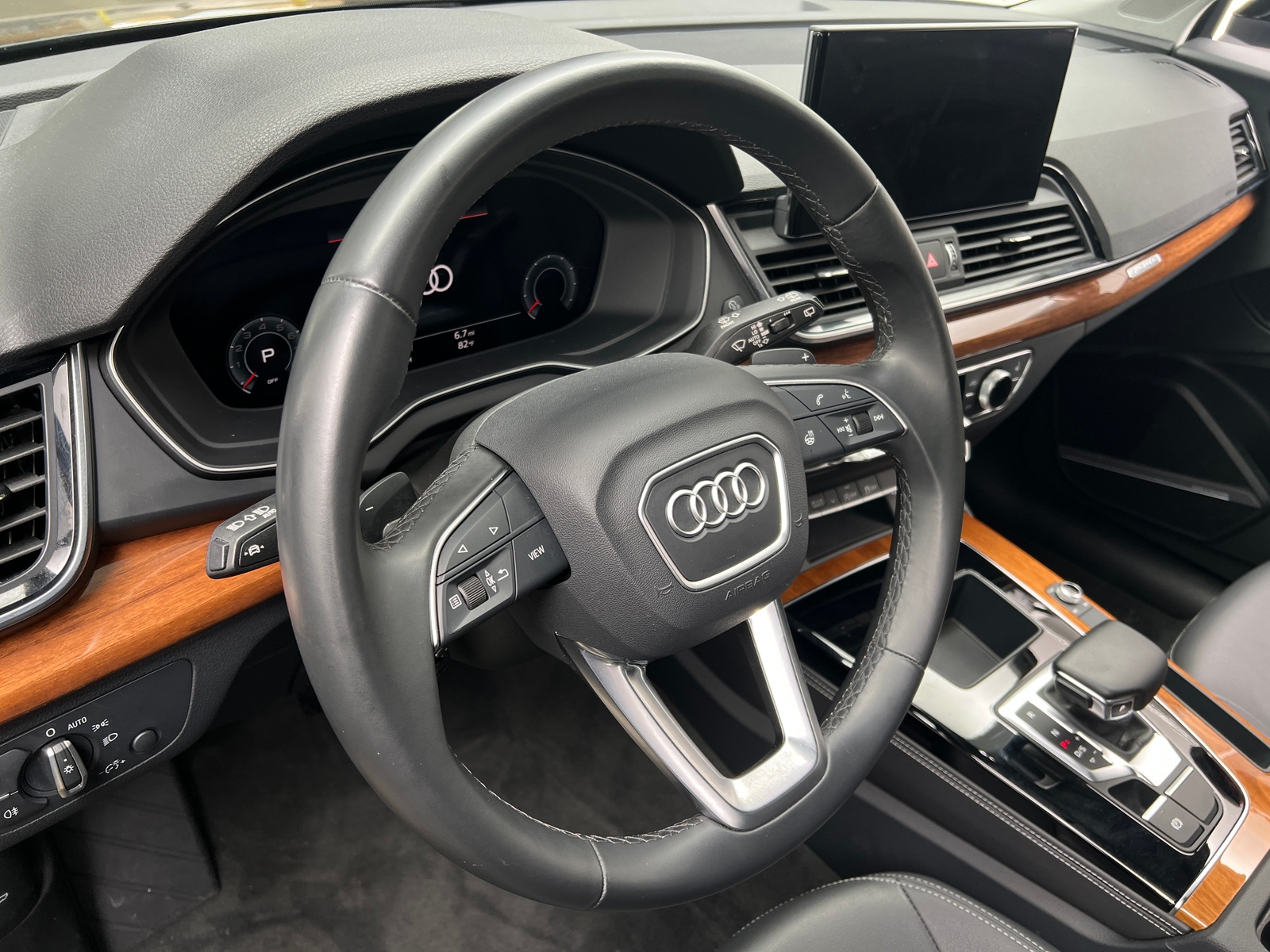 Thumbnail: 2023 Audi Q5 - 4