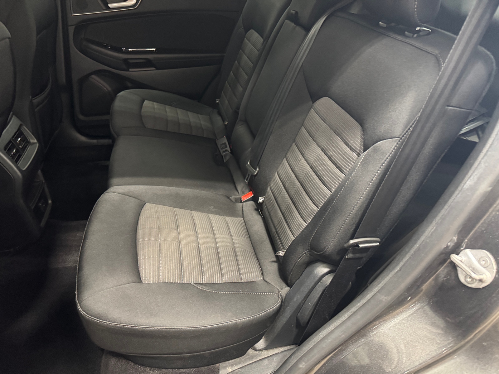 Thumbnail: 2017 Ford Edge - 6