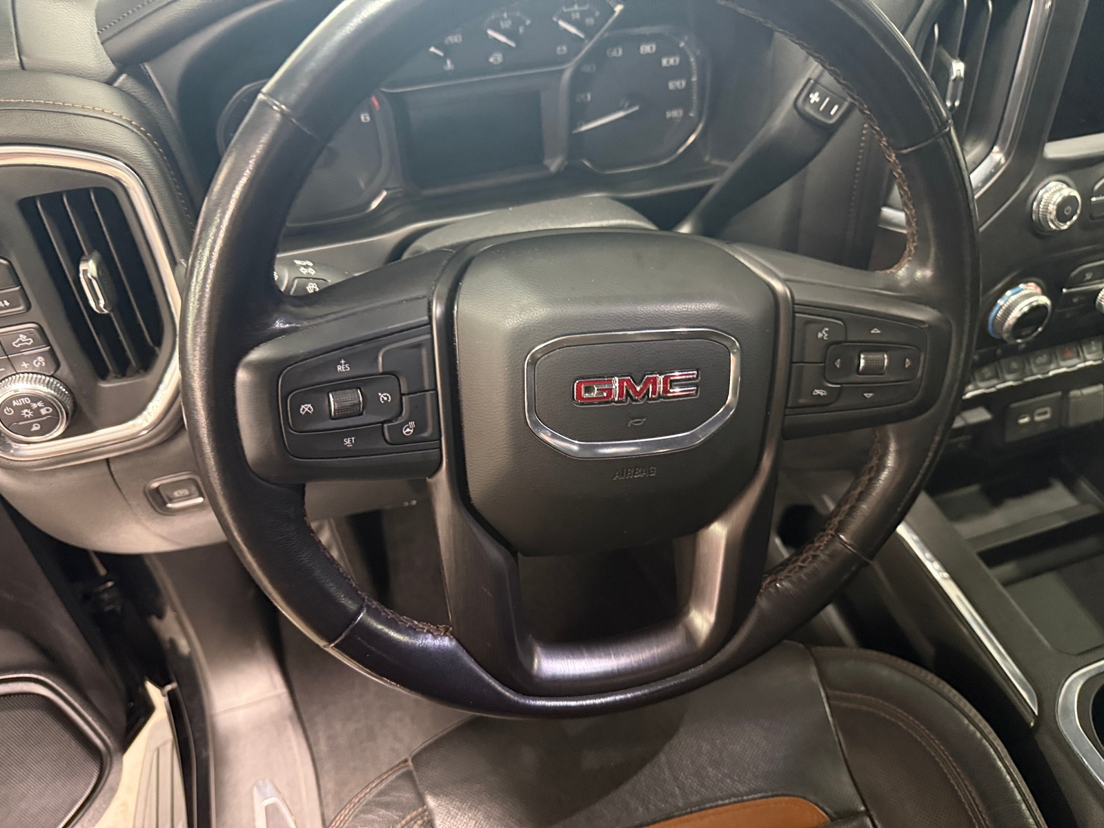 Thumbnail: 2021 GMC Sierra 1500 - 4