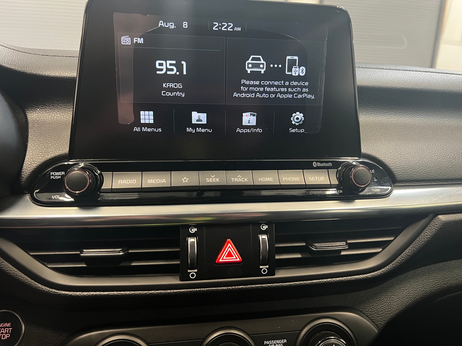 Thumbnail: 2020 Kia Forte - 4