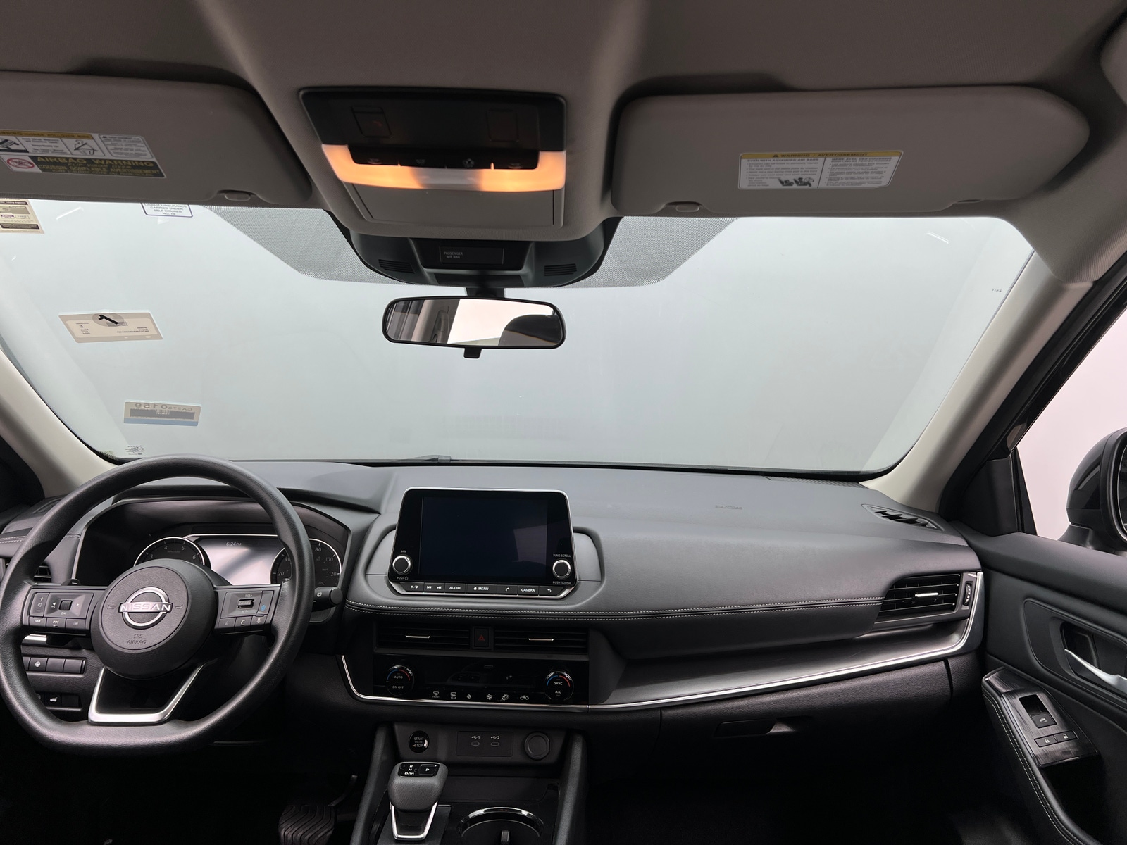 Thumbnail: 2024 Nissan Rogue - 3