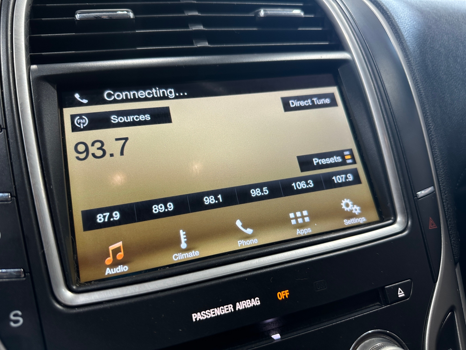 Thumbnail: 2016 Lincoln MKX - 3