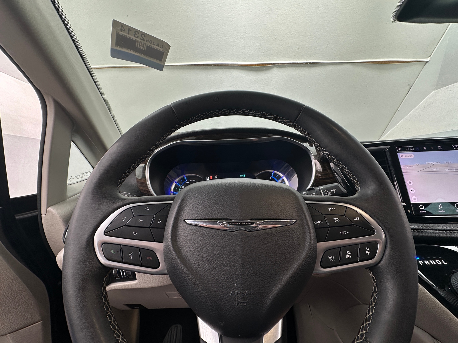 Thumbnail: 2022 Chrysler Pacifica - 4