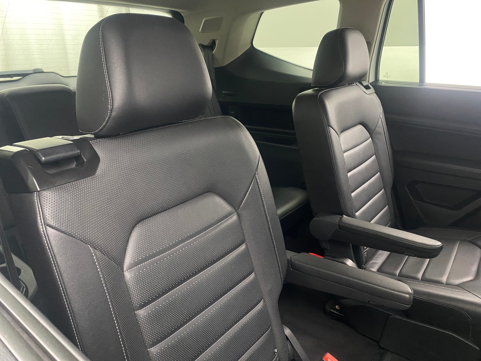 Thumbnail: 2019 Volkswagen Atlas - 5
