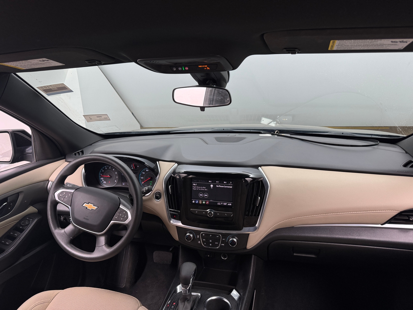 Thumbnail: 2023 Chevrolet Traverse - 3