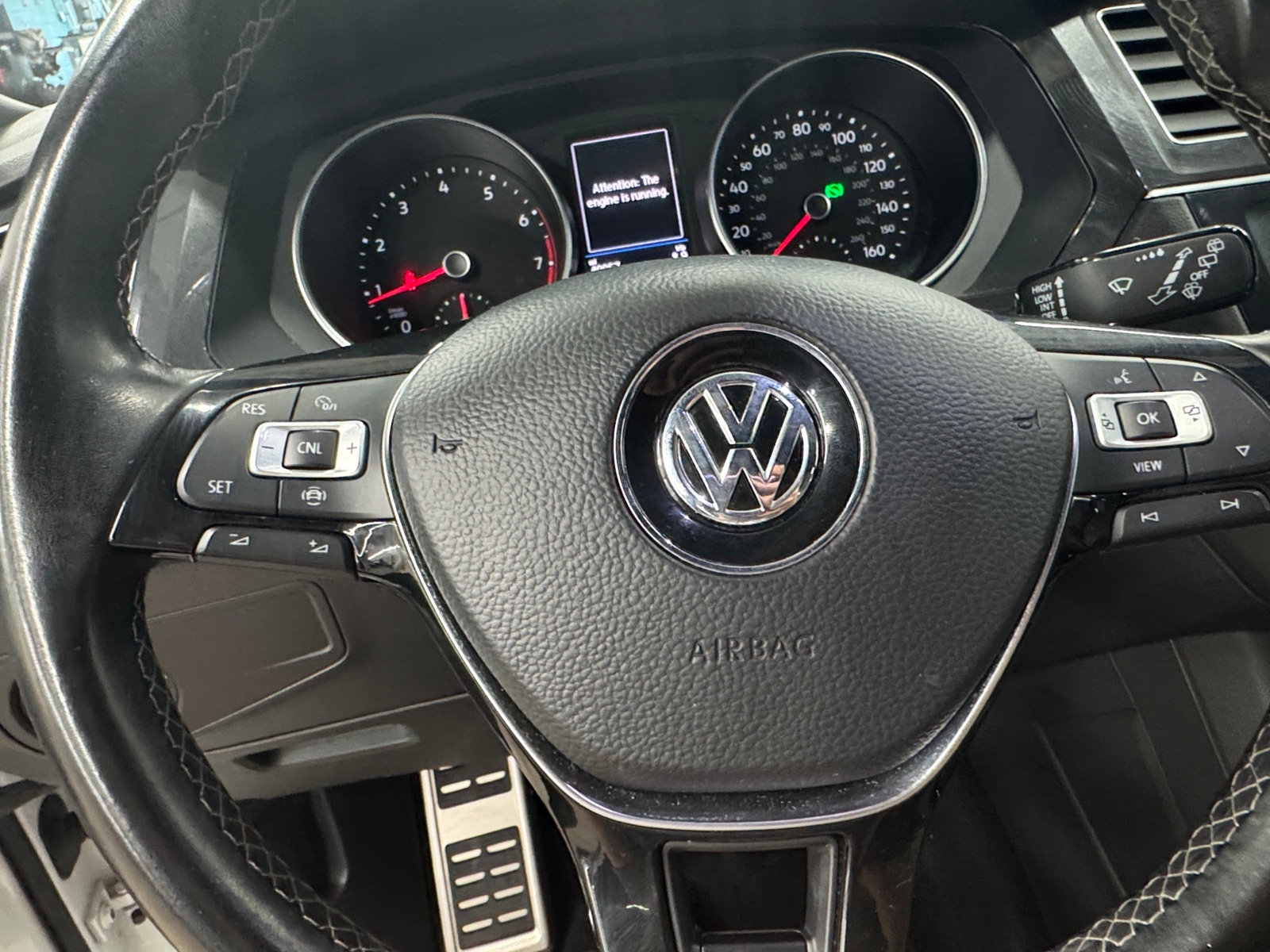 Thumbnail: 2020 Volkswagen Tiguan - 4