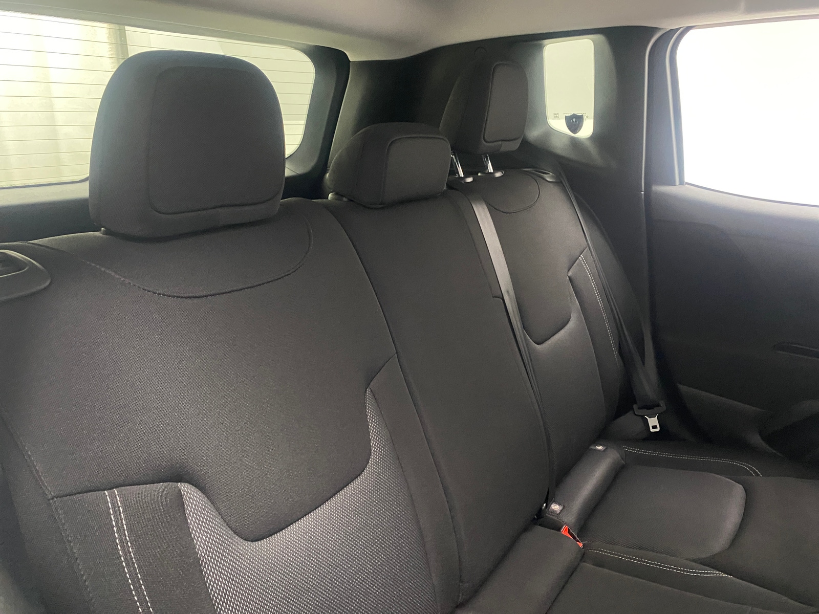 Thumbnail: 2021 Jeep Renegade - 6