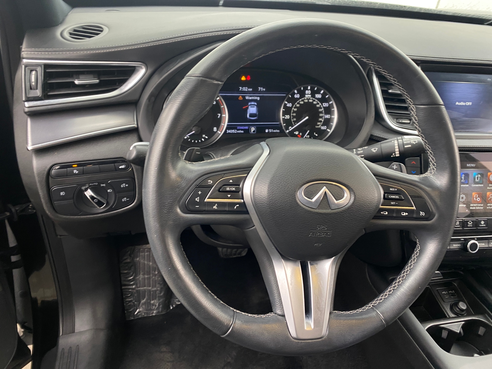 Thumbnail: 2022 INFINITI QX55 - 4
