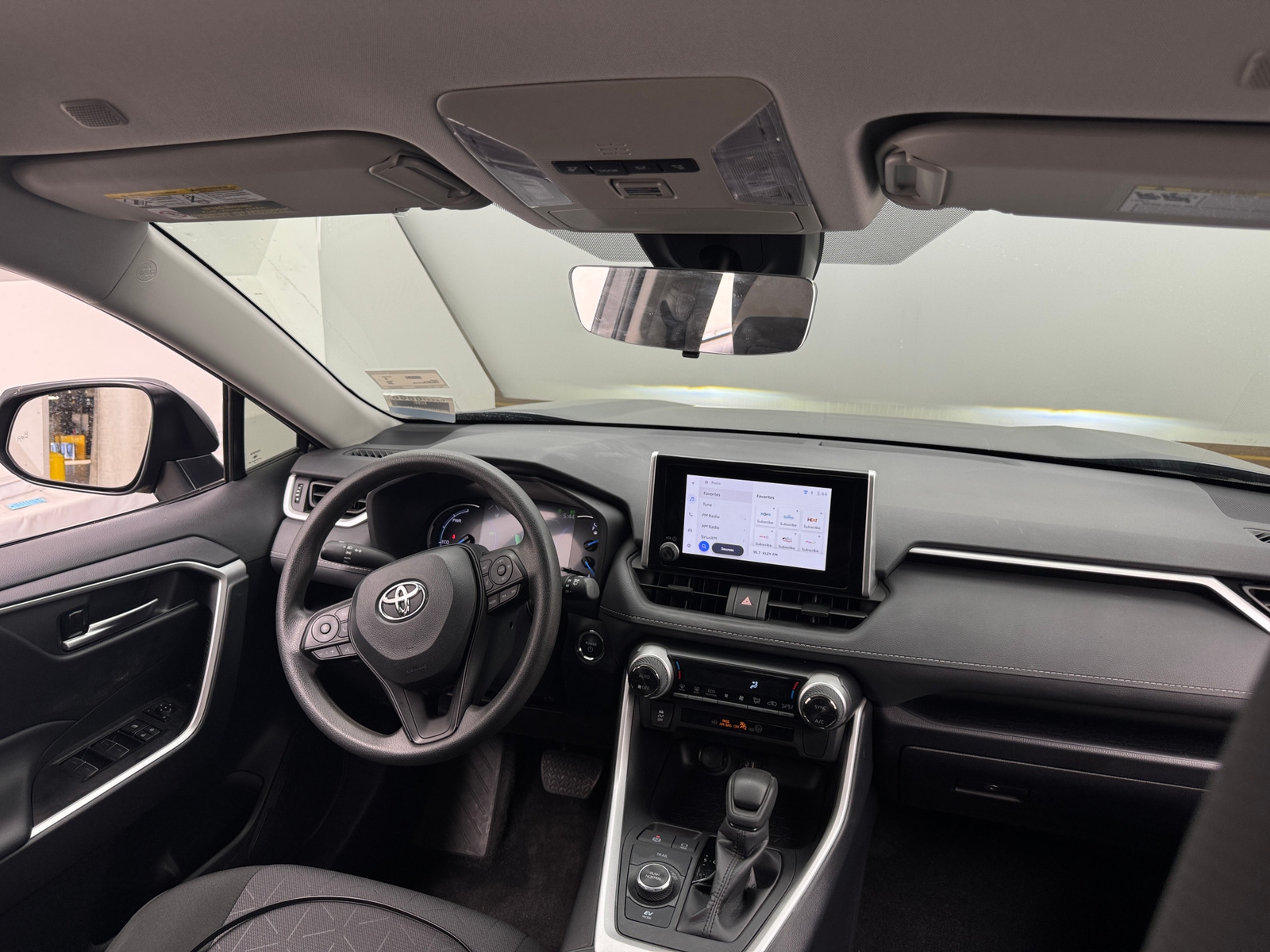 Thumbnail: 2024 Toyota RAV4 - 3
