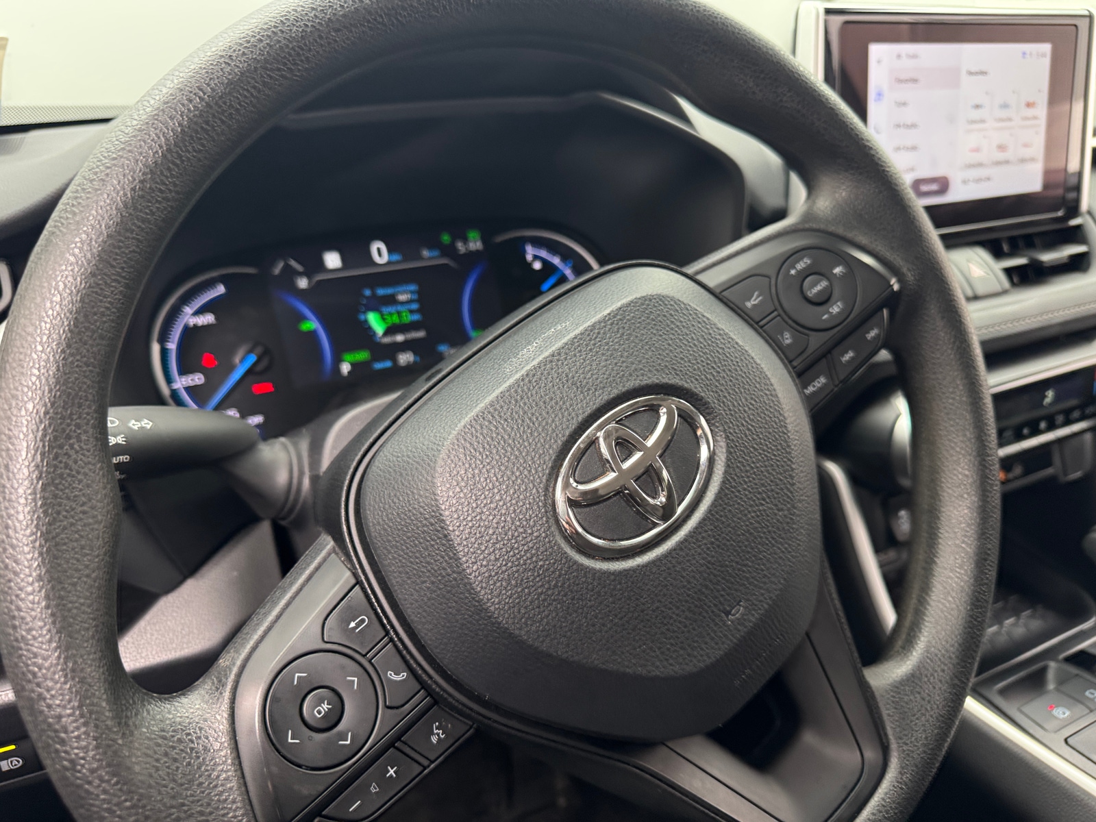 Thumbnail: 2024 Toyota RAV4 - 5