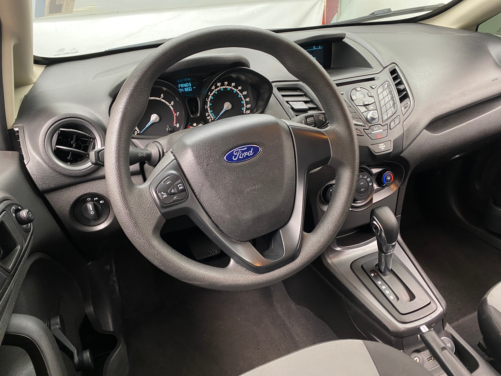 Thumbnail: 2017 Ford Fiesta - 5