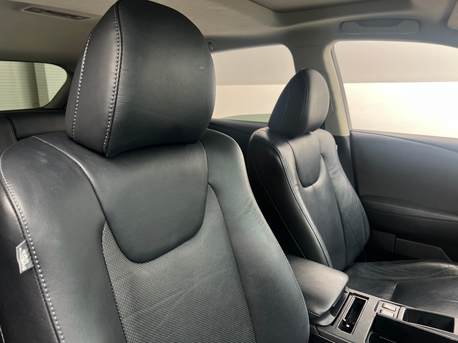 Thumbnail: 2015 Lexus RX - 2