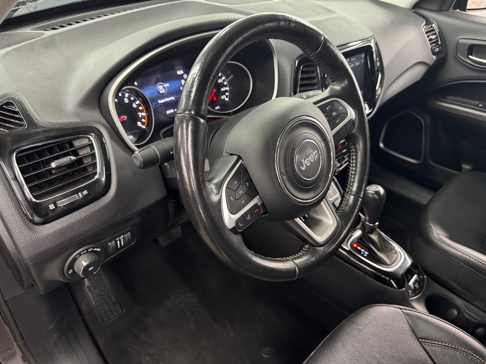 Thumbnail: 2020 Jeep Compass - 2