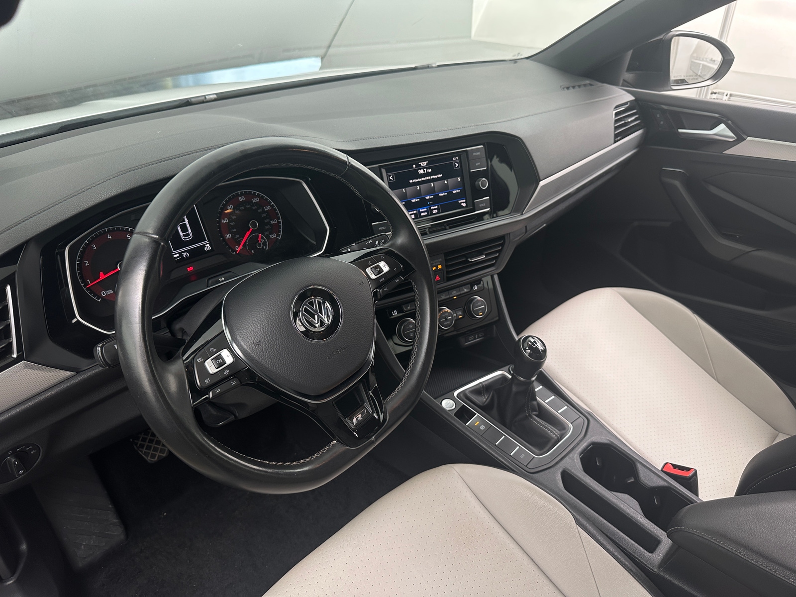 Thumbnail: 2020 Volkswagen Jetta - 2