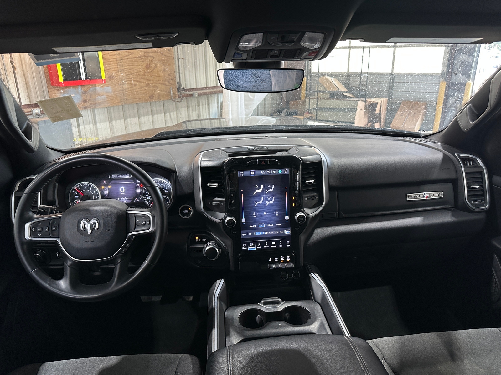 Thumbnail: 2024 RAM 1500 - 3