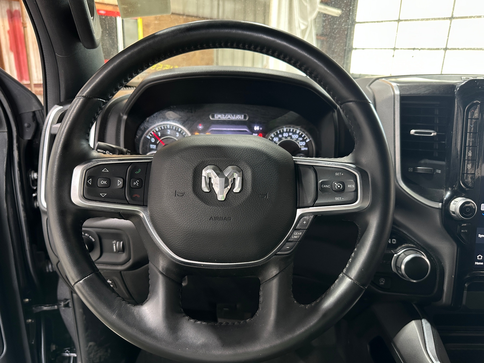 Thumbnail: 2024 RAM 1500 - 5