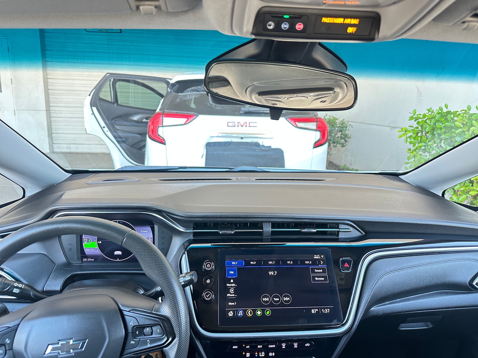 Thumbnail: 2023 Chevrolet Bolt EV - 3