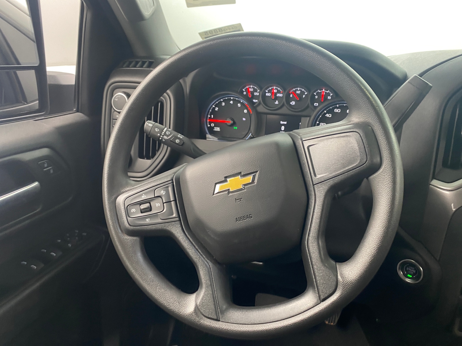Thumbnail: 2025 Chevrolet Silverado 2500 - 5