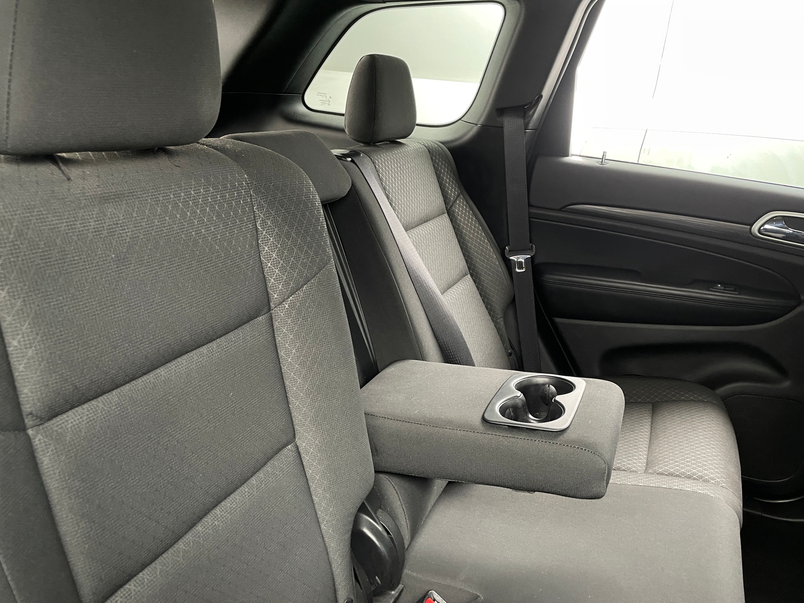Thumbnail: 2019 Jeep Grand Cherokee - 6