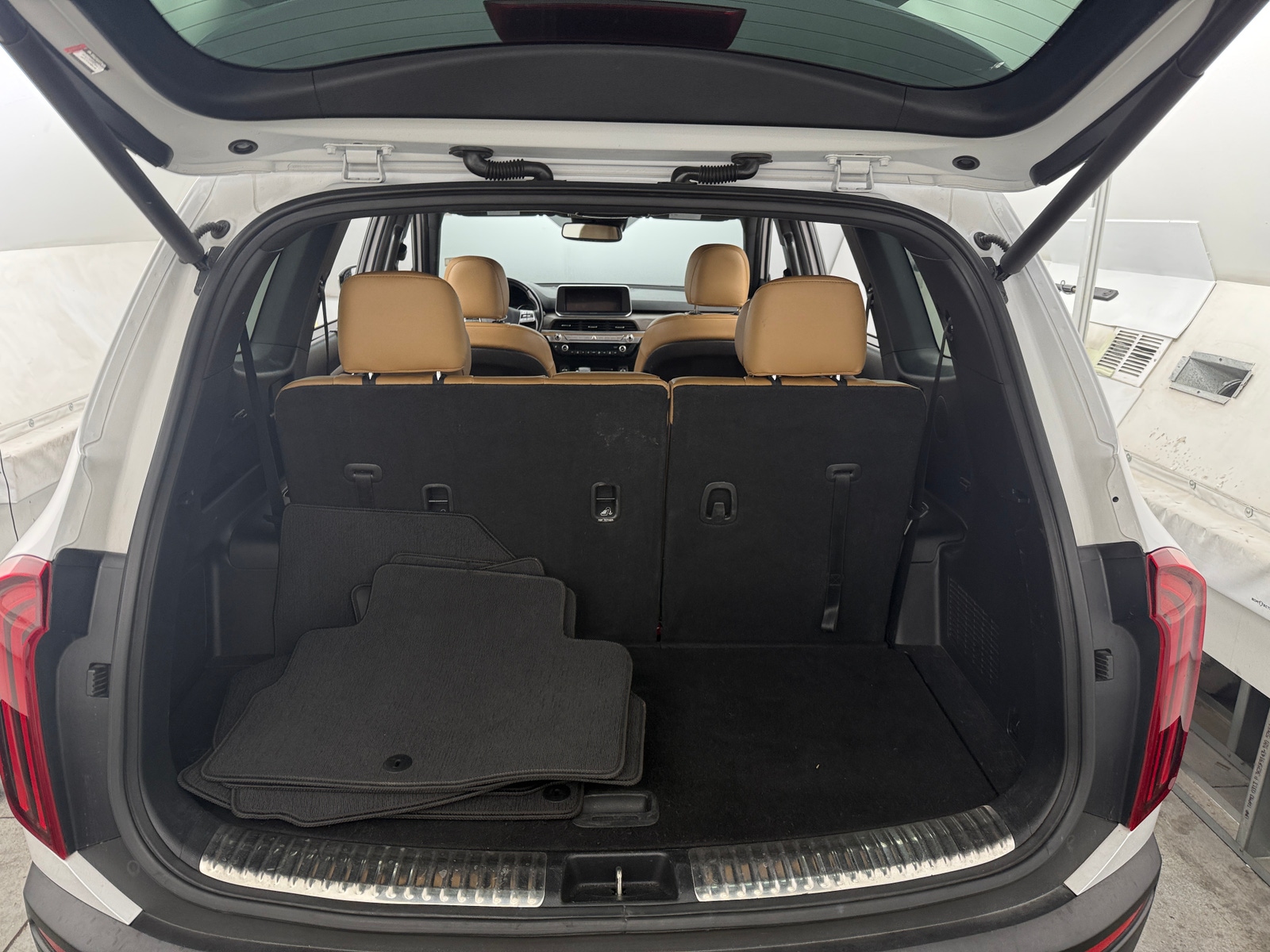 Thumbnail: 2021 Kia Telluride - 6