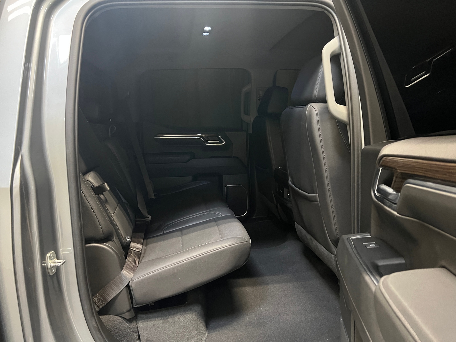 Thumbnail: 2023 Chevrolet Silverado 1500 - 6