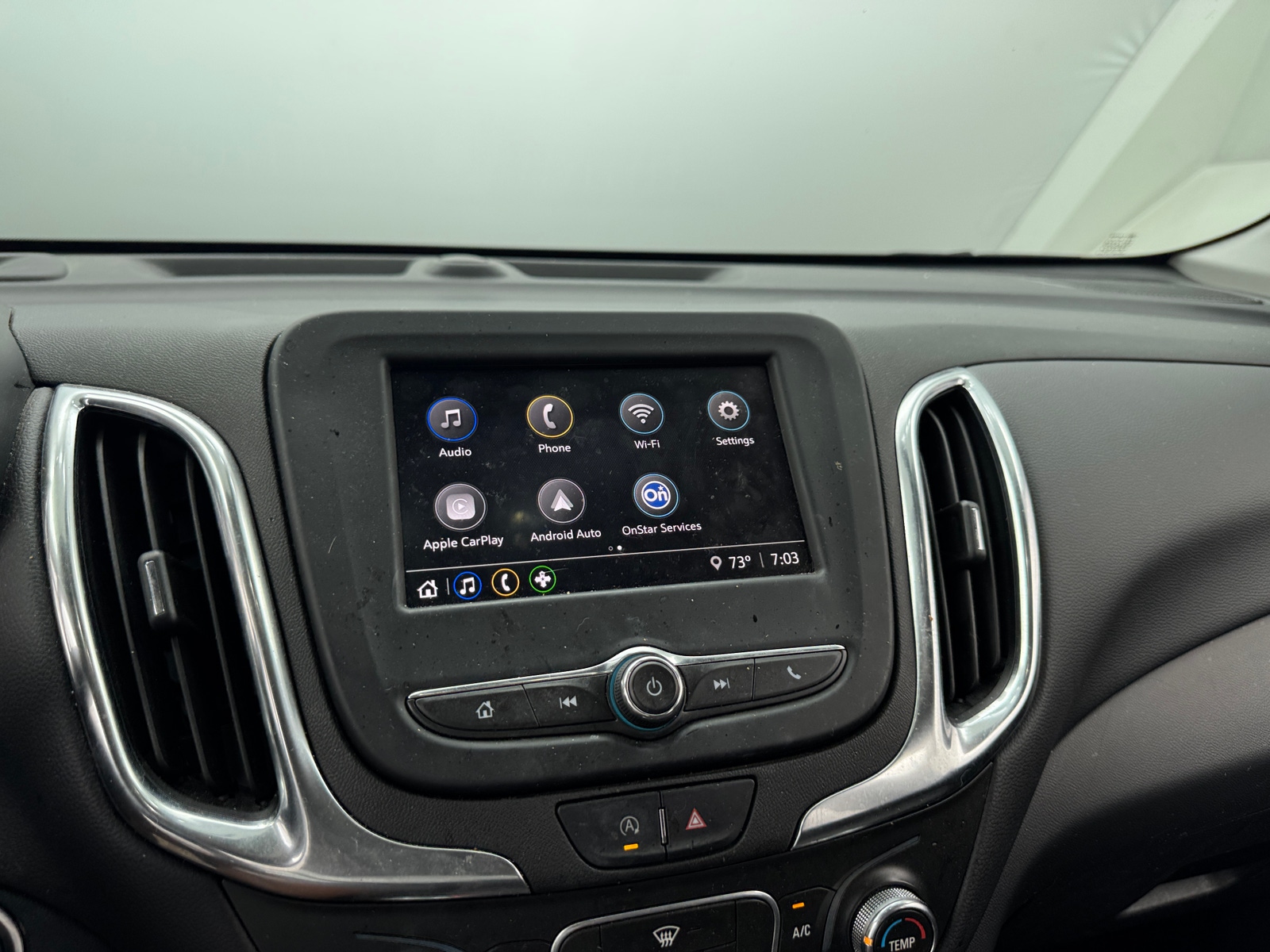 Thumbnail: 2022 Chevrolet Equinox - 4
