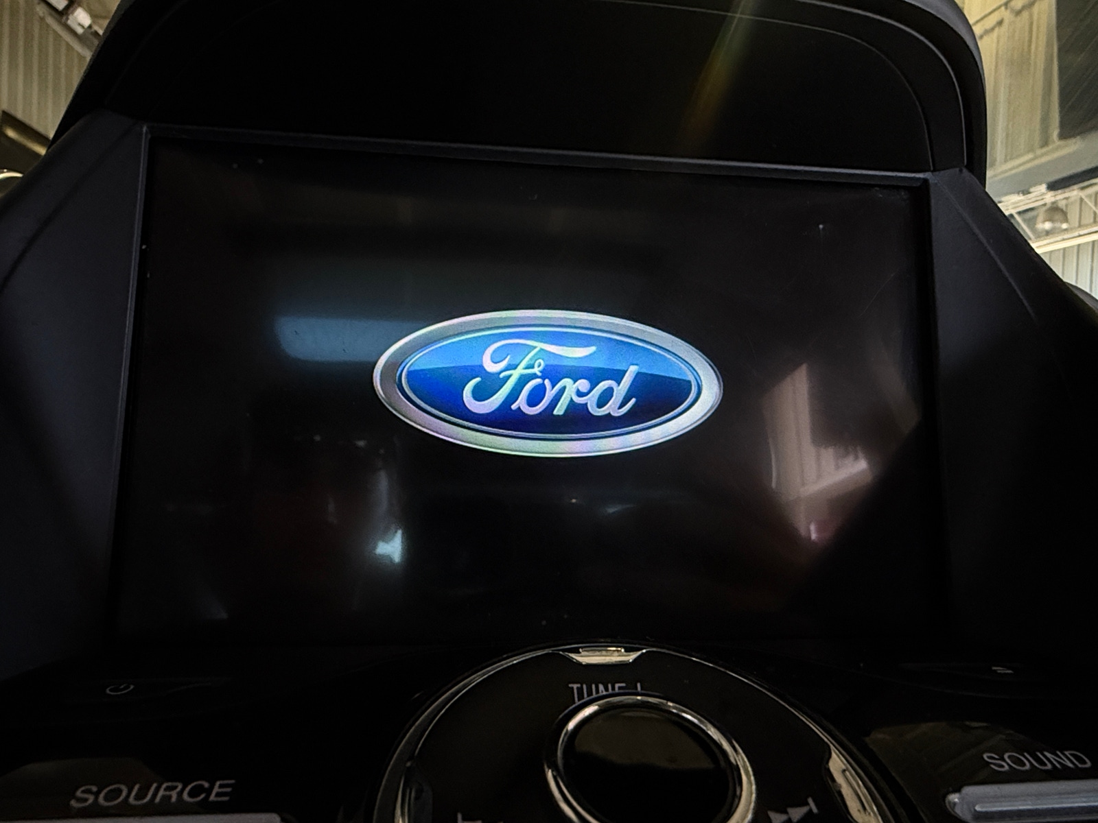 Thumbnail: 2018 Ford Escape - 3