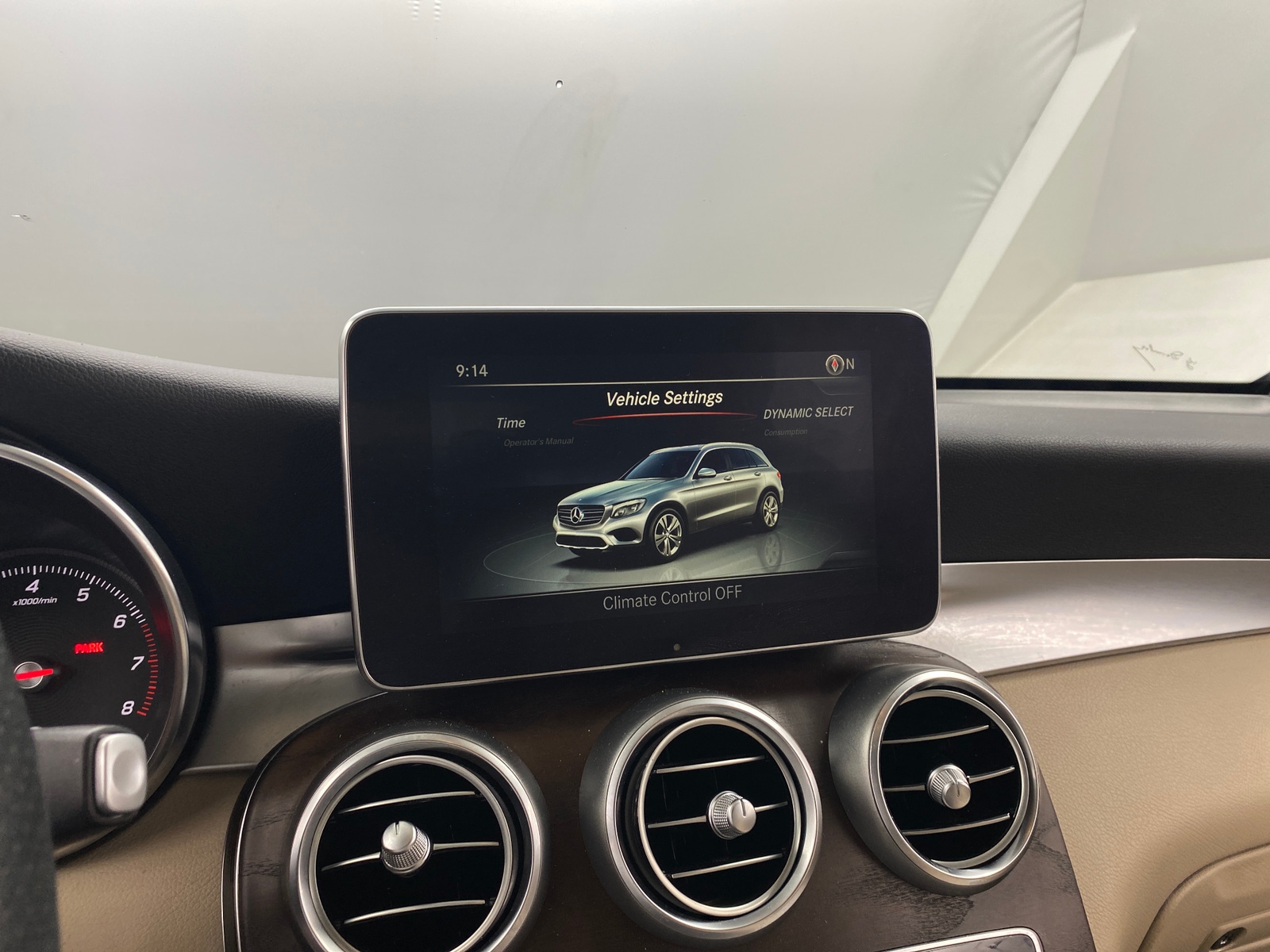 Thumbnail: 2018 Mercedes-Benz GLC - 3