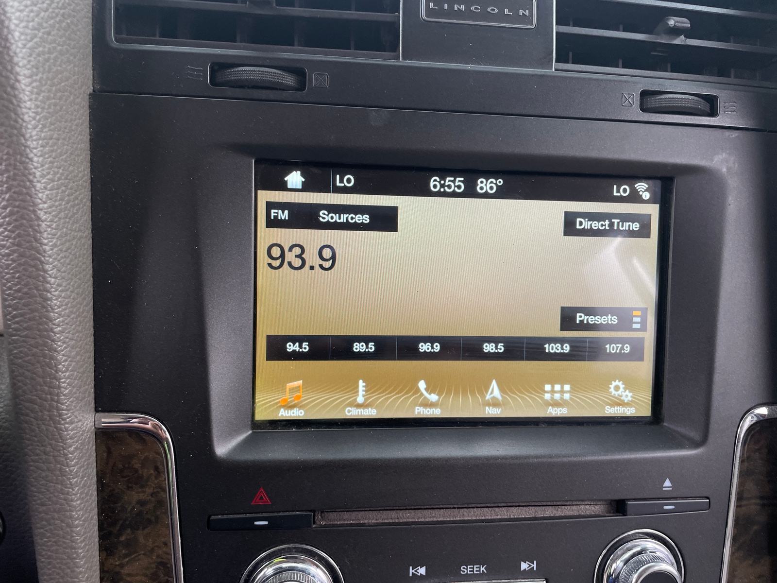 Thumbnail: 2016 Lincoln Navigator - 3