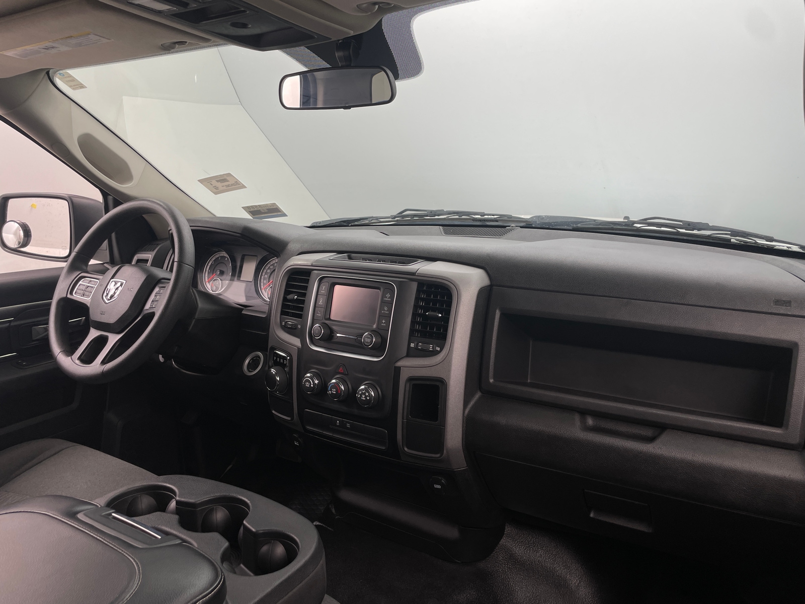 Thumbnail: 2022 RAM 1500 Classic - 3