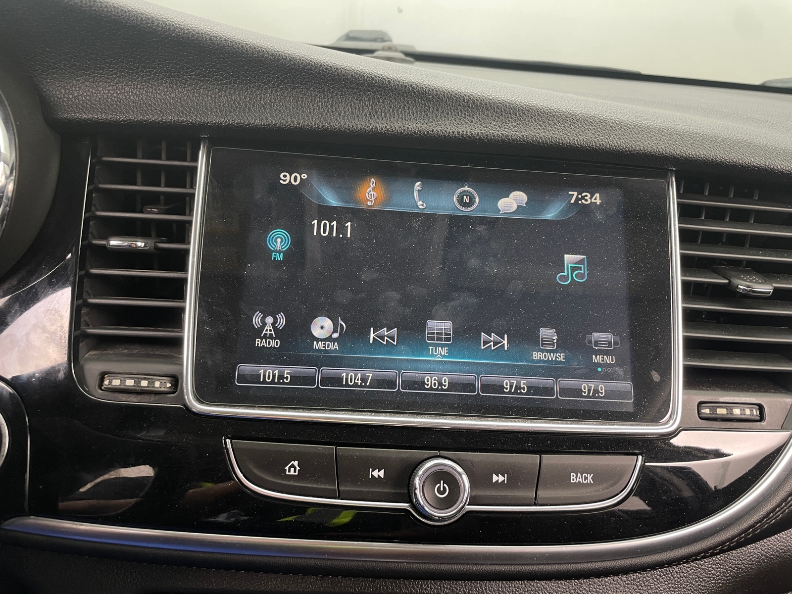 Thumbnail: 2017 Buick Encore - 4