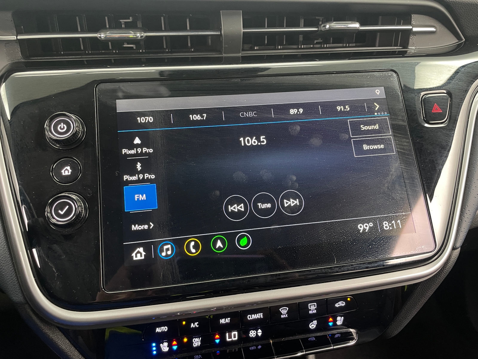Thumbnail: 2022 Chevrolet Bolt EUV - 3