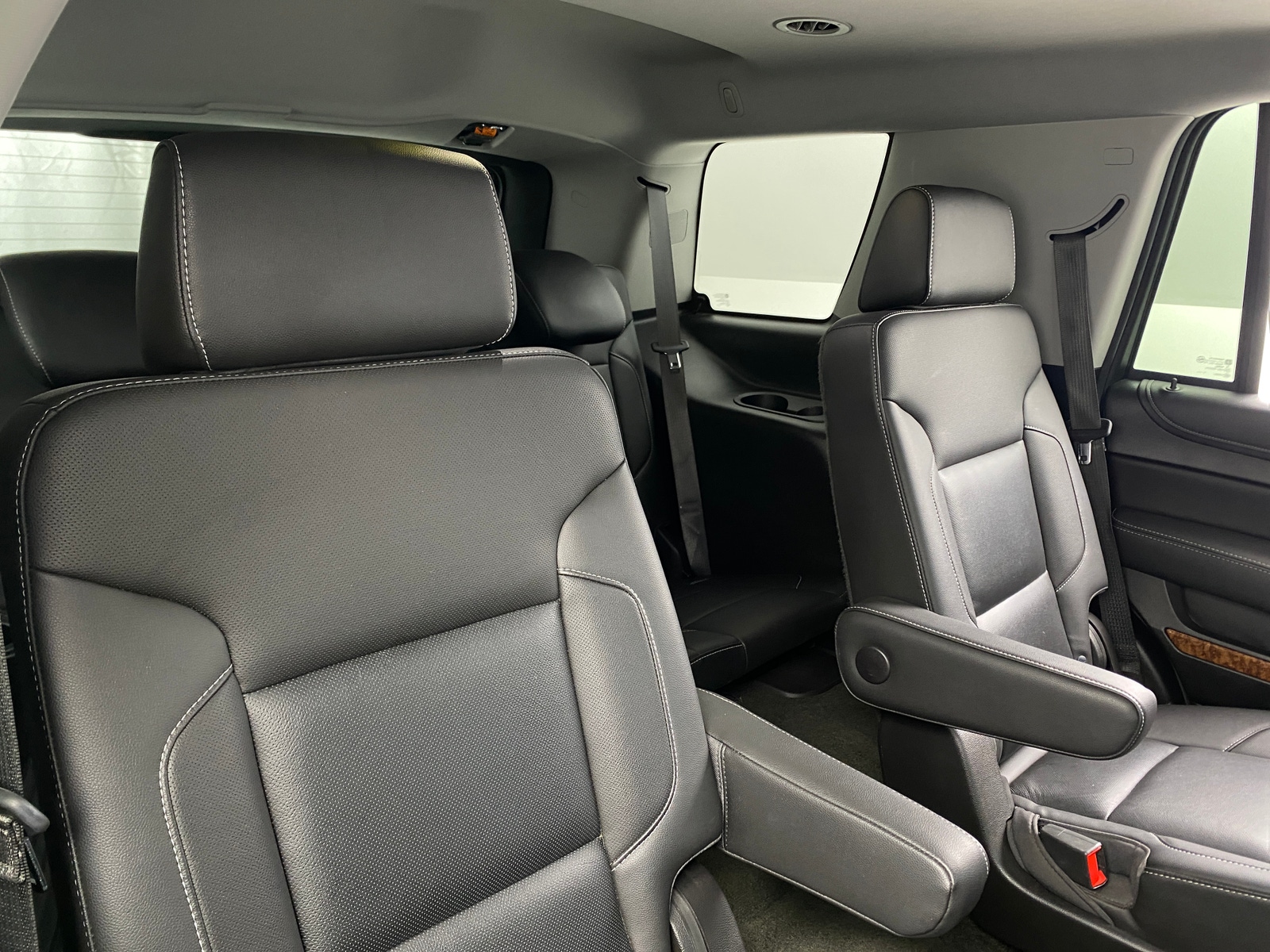 Thumbnail: 2018 Chevrolet Tahoe - 5