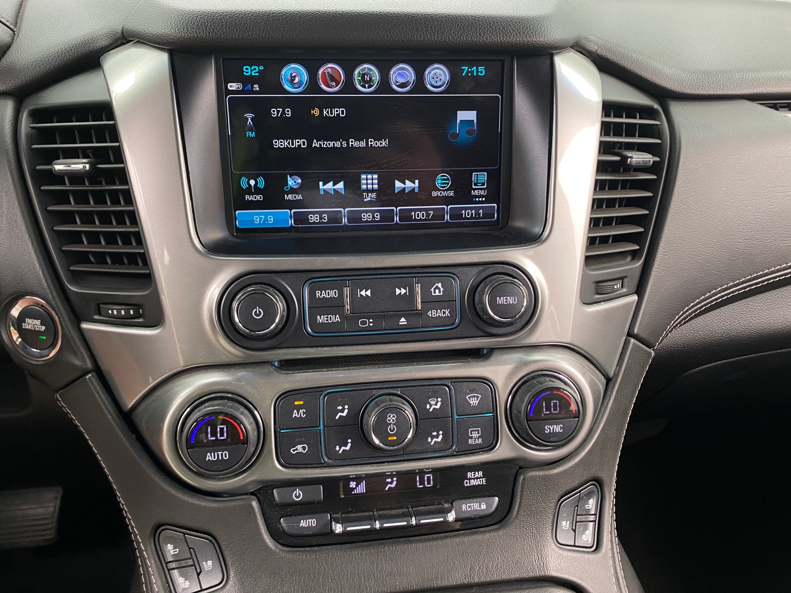 Thumbnail: 2018 Chevrolet Tahoe - 3