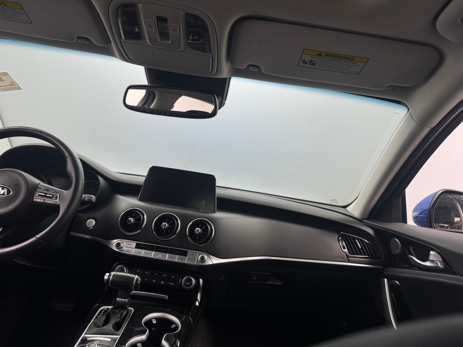 Thumbnail: 2018 Kia Stinger - 2