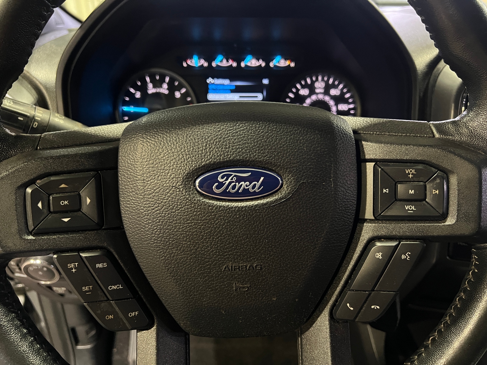 Thumbnail: 2020 Ford Econoline - 5