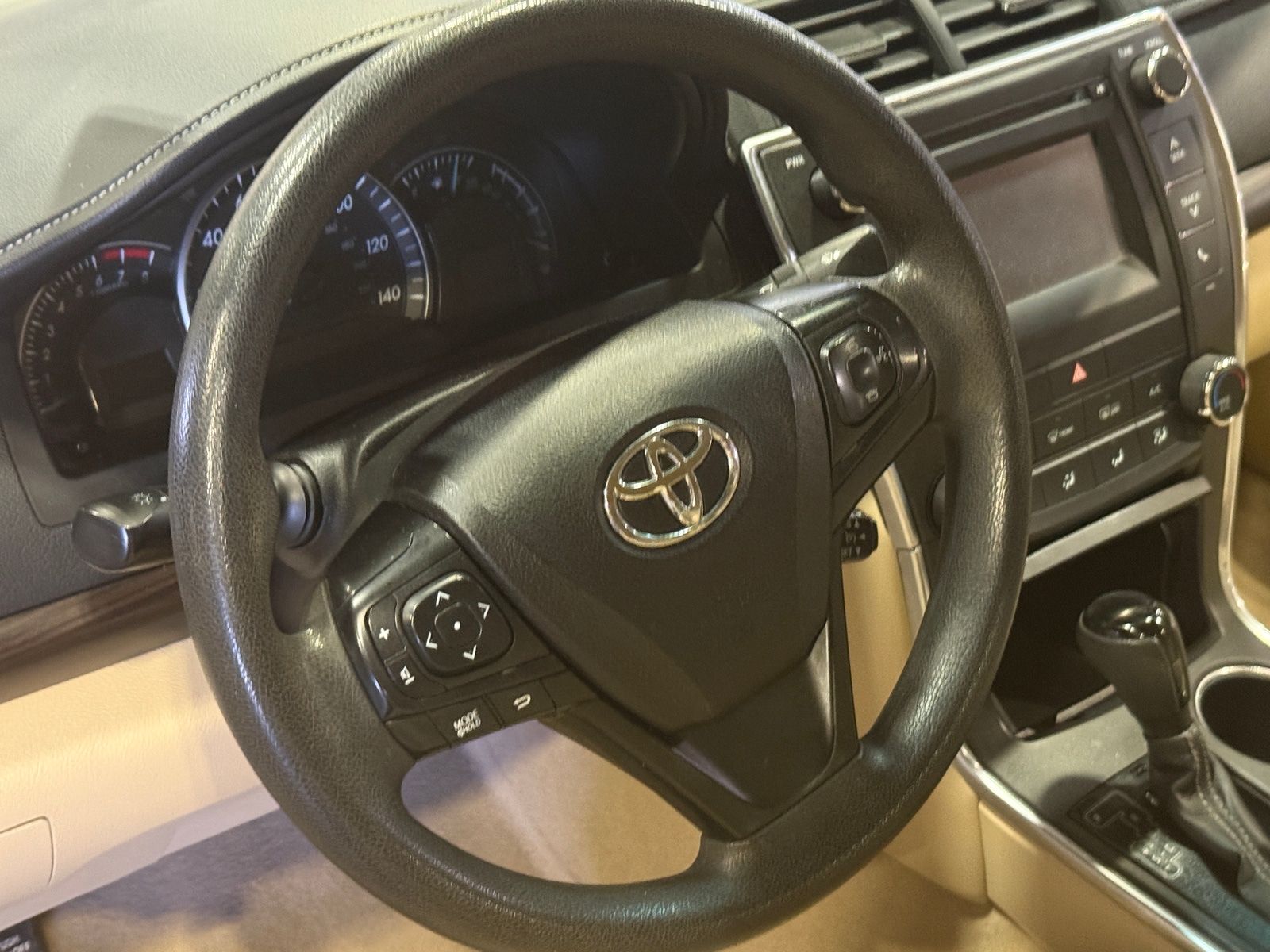 Thumbnail: 2015 Toyota Camry - 5