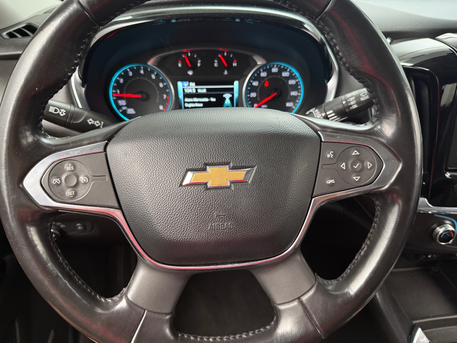 Thumbnail: 2019 Chevrolet Traverse - 4