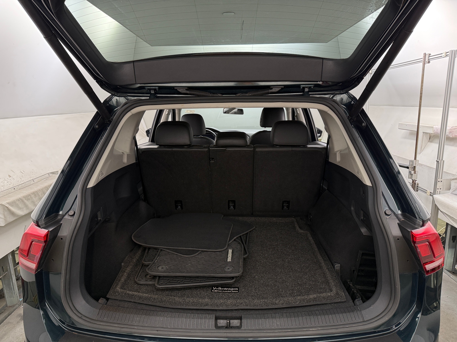 Thumbnail: 2019 Volkswagen Tiguan - 6