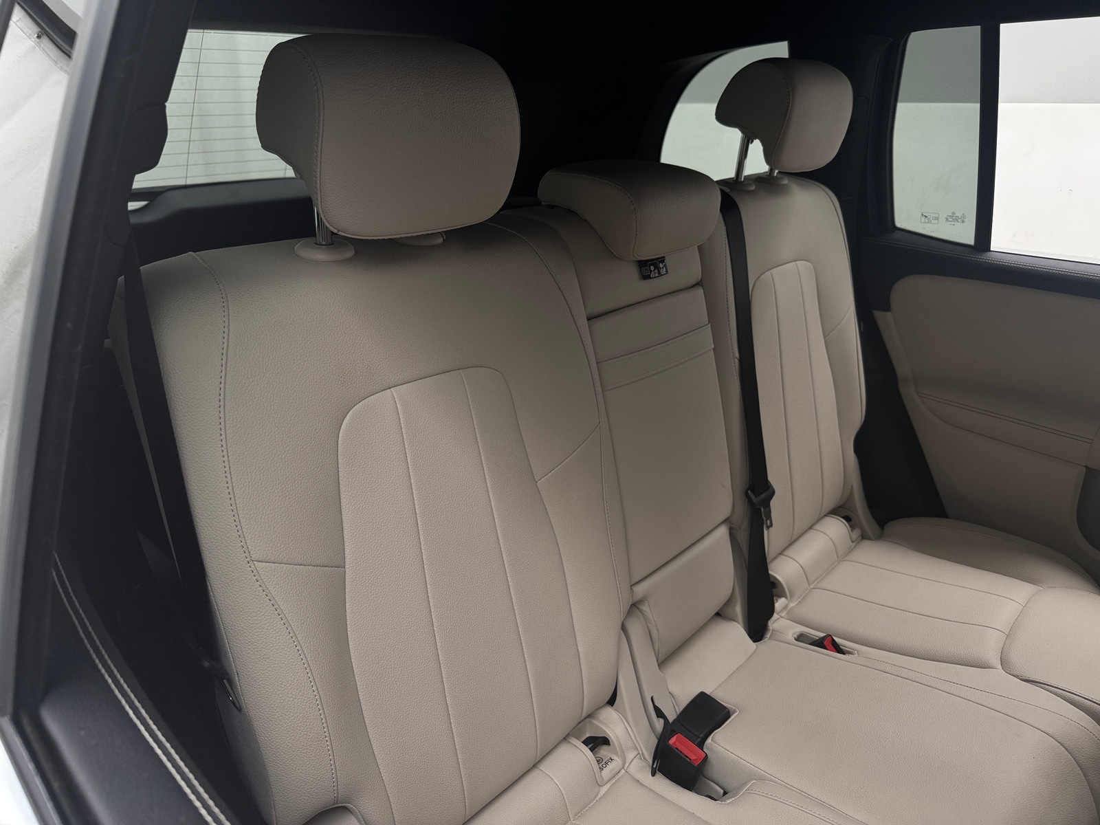 Thumbnail: 2021 Mercedes-Benz GLB - 5