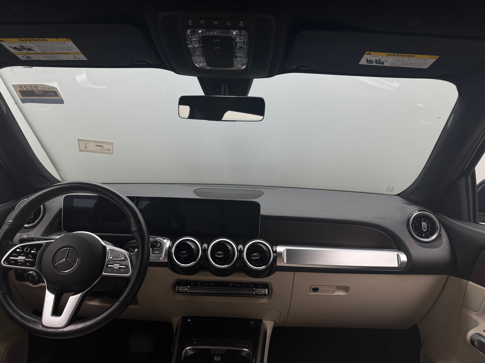 Thumbnail: 2021 Mercedes-Benz GLB - 2