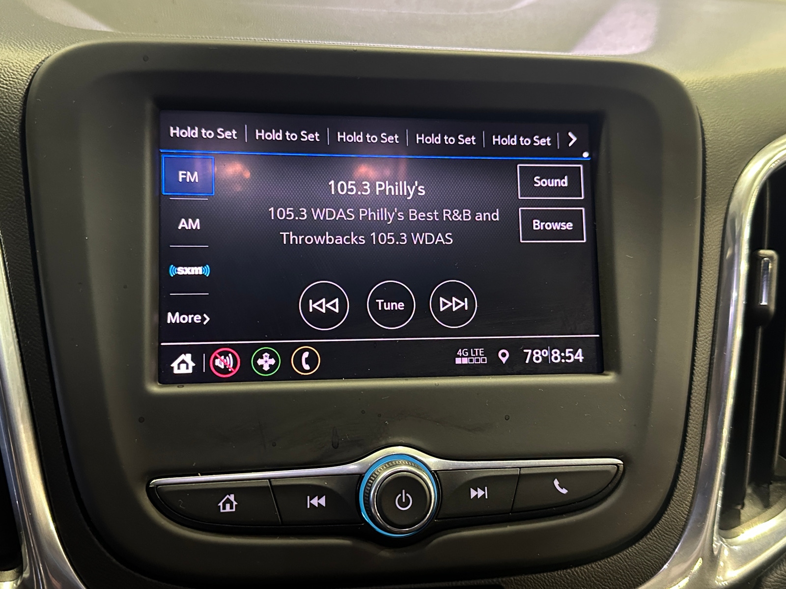 Thumbnail: 2020 Chevrolet Equinox - 4